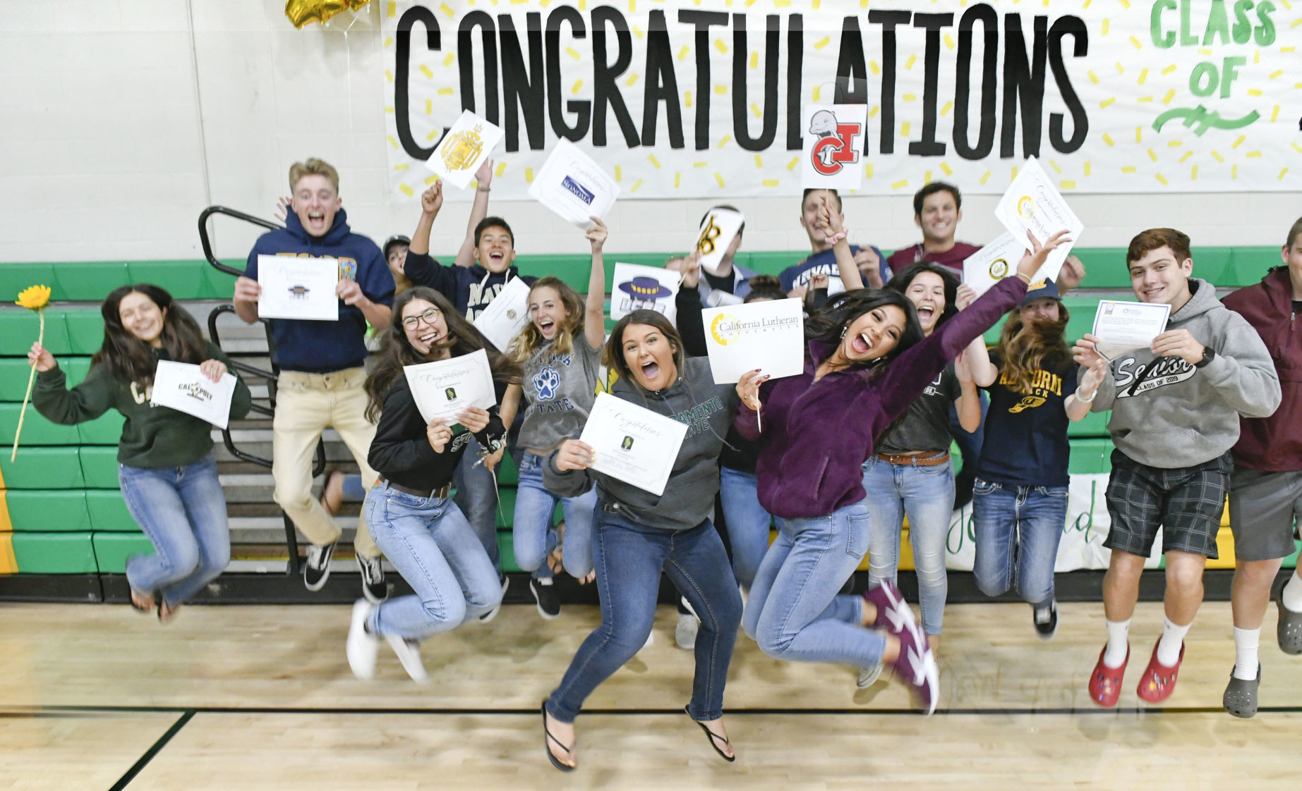 051619 St Joseph signing 02.jpg
